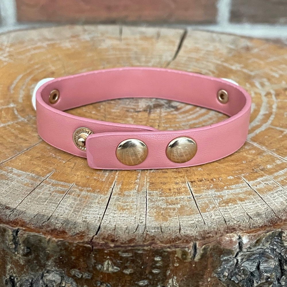 Snaffle Bit Bracelet - Dusty Pink & White - Picture 3 of 3
